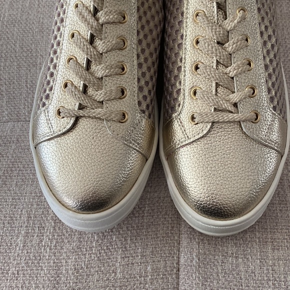 Steven by Steve Madden Gold Sneakers - Picture 3 of 4